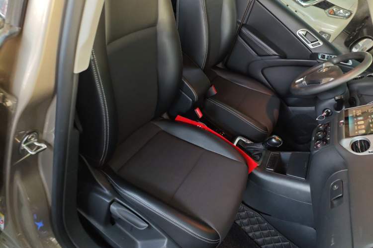 Used Volkswagen Tiguan L 2016 300TSI Automatic Two-Wheel Drive Trend Edition
