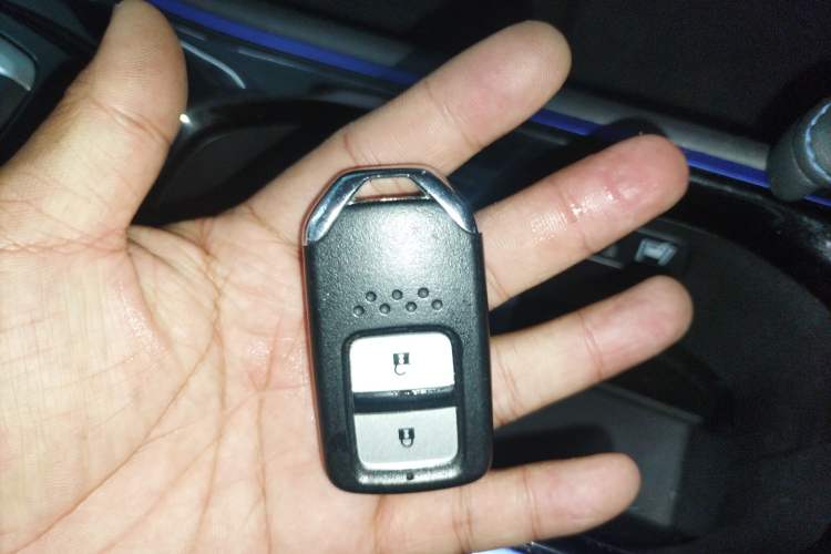 Used Everus VE-1 2021 Travel Edition