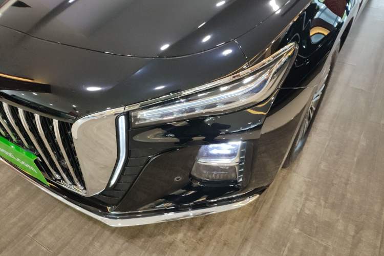Used Hongqi H5 2025 1.5T DCT Qiyun 500 000th Unit Commemorative Edition Left Front Headlight