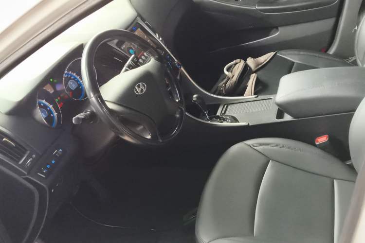 Used Hyundai Sonata 2013 2.0L Automatic Fashion Edition Left Front Seat