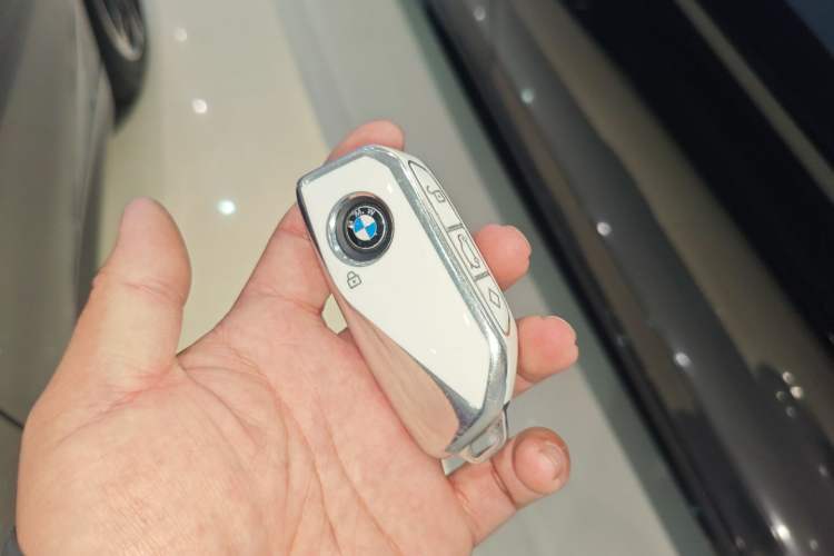 Used BMW 5 Series 2025 525Li M Sport Package