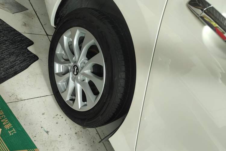 Used Nissan Sylphy 2022 Classic 1.6XE CVT Comfort Edition Right Rear Wheel Hub