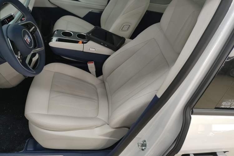 Used Buick GL8 New Energy 2024 Lu Zun Luxury Edition 7-Seater Left Front Seat