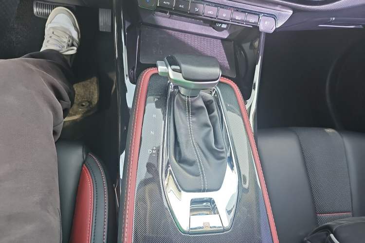 Used Oshan X5 2021 1.5T DCT Prestige Edition
