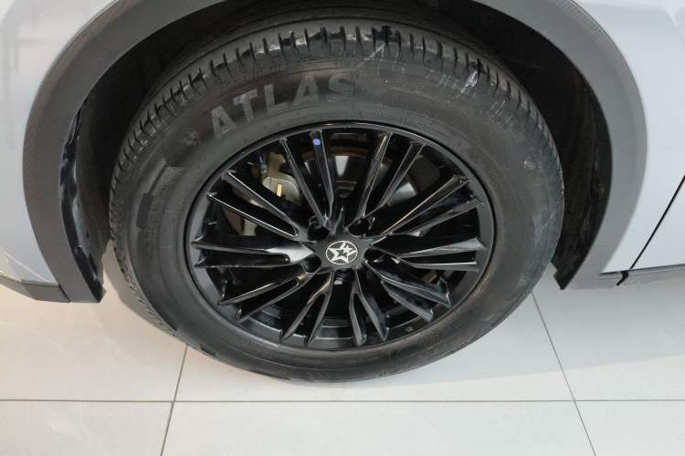 Used Venucia V 2021 260T Idol Edition