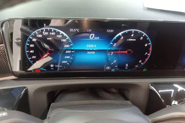 Used Mercedes-Benz A-Class 2021 A 200 L Sport Sedan Fashion Model
