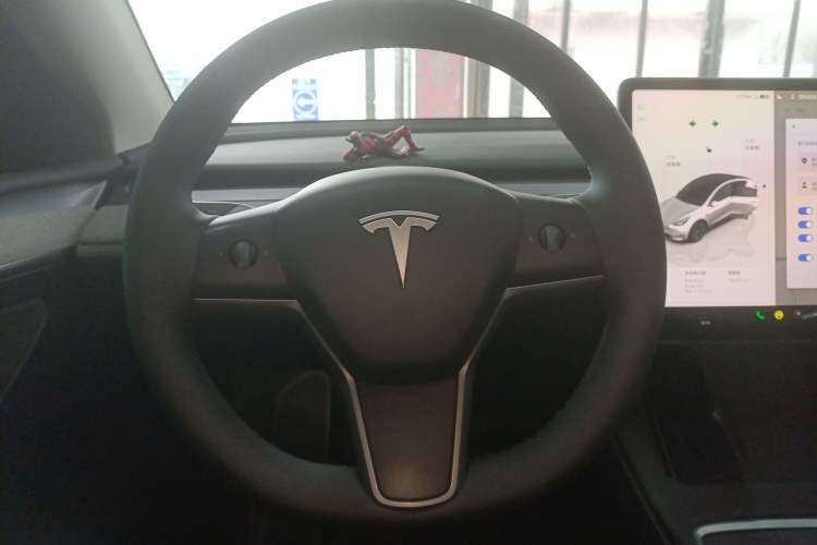 Used Tesla Model Y 2024 Rear-Wheel-Drive Version