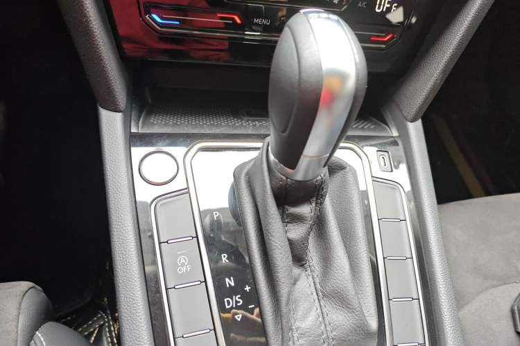 Used Volkswagen Magotan 2020 330TSI DSG Luxury Edition