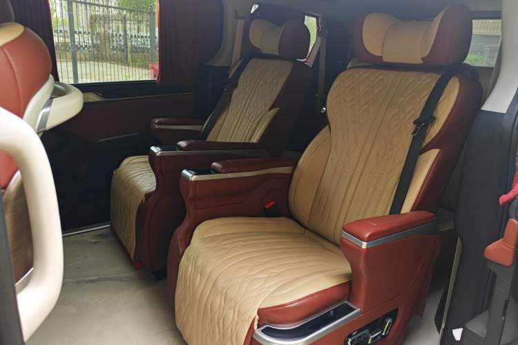 Used SAIC MAXUS G20 2020 2.0T Gasoline Automatic Luxury Executive Edition