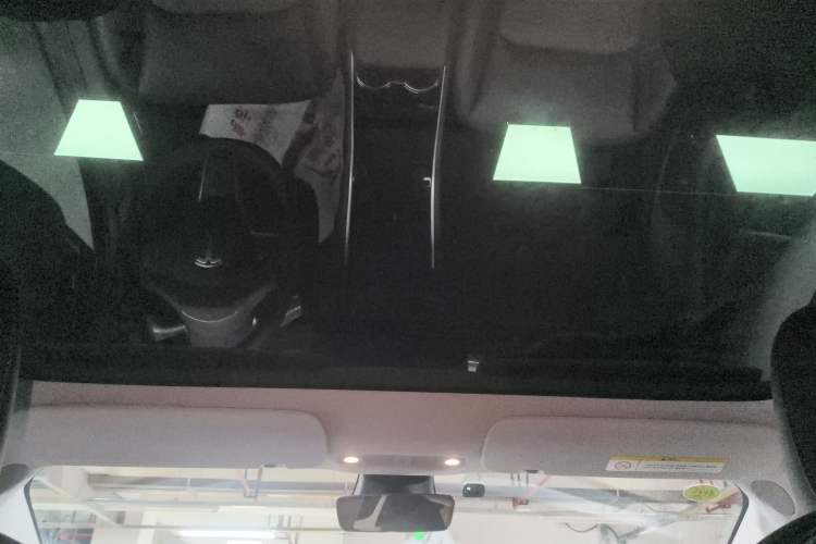 Used Tesla Model 3 2020 Standard Range Rear-Wheel Drive Upgraded Version
