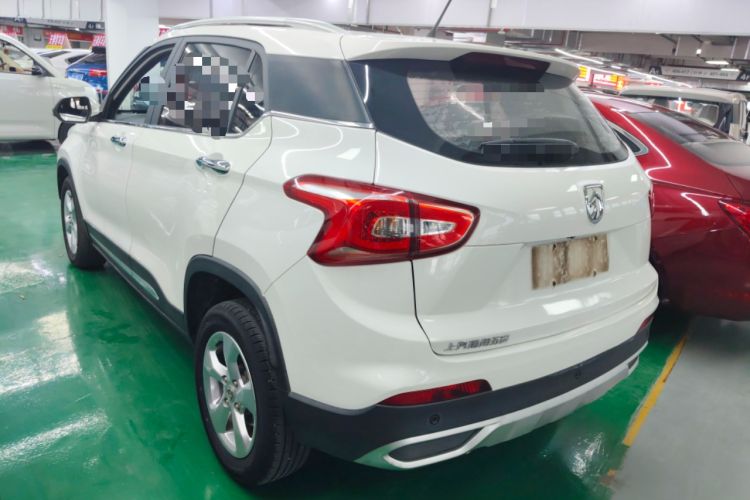 Used Baojun 510 2017 1.5L Automatic Fashion Model