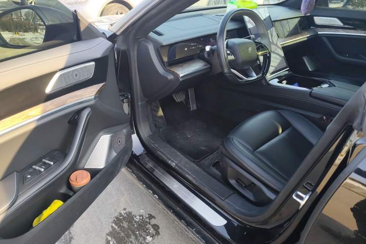 Used NETA S 2023 All-Electric 520 km Range Rear-Drive Version