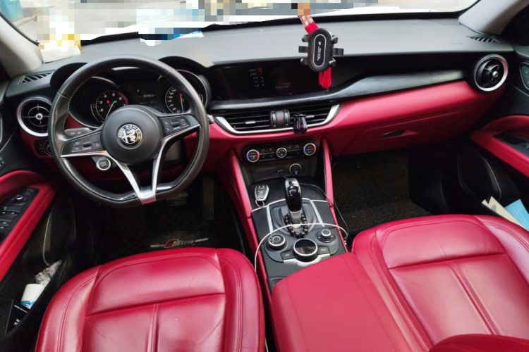 Used Alfa Romeo Stelvio 2017 2.0T 200HP Elite Edition
