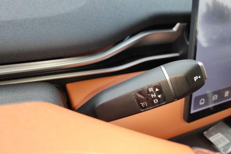 Used Deepal S05 2026 Model 520Max Pure Electric Edition Gear Lever