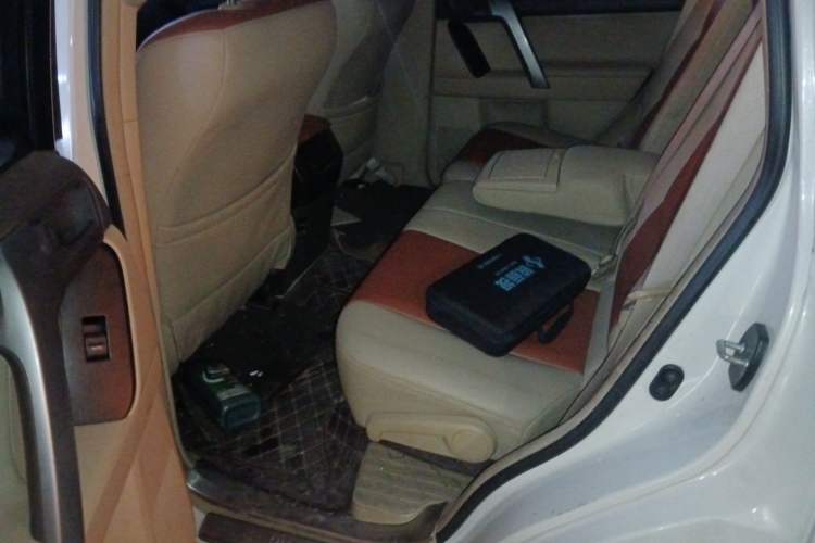 Used Toyota Prado 2014 2.7L Middle East Version Parallel Import Left Rear Seat