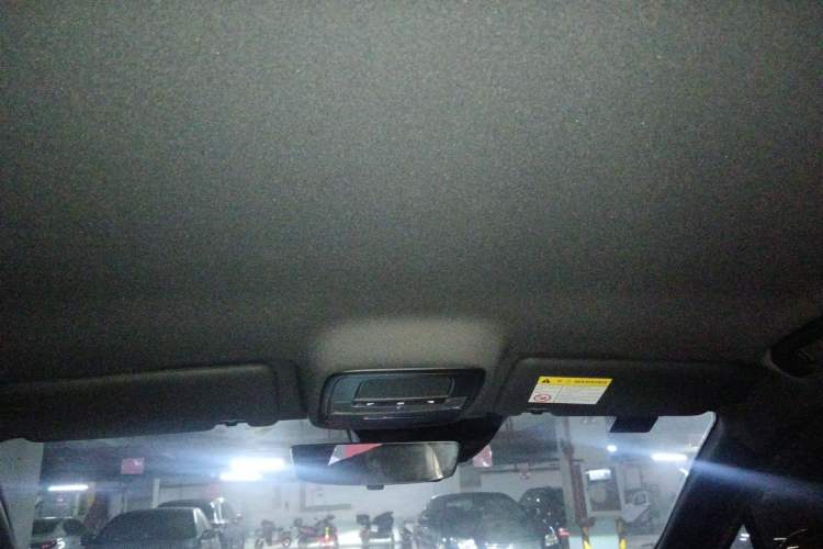 Used MG 4 EV 2023 415 km Range Sea-Faring Champion Edition Headliner