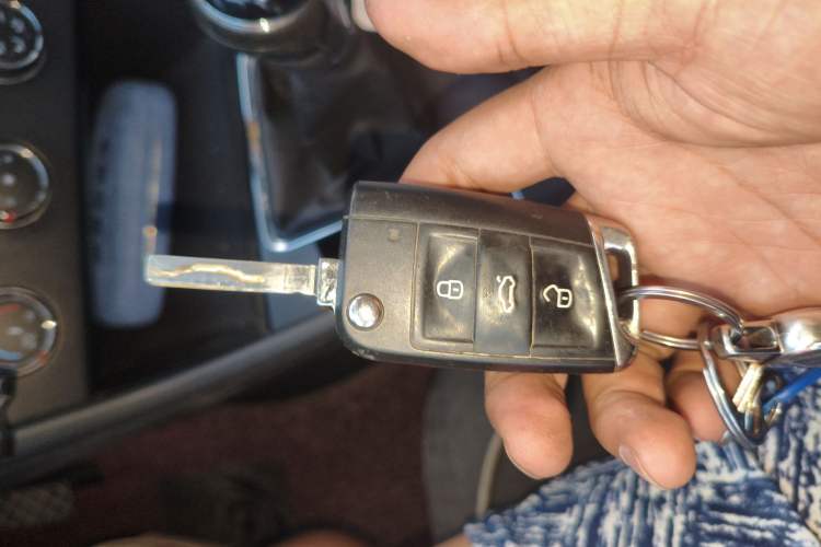 Used Volkswagen Bora 2020 1.5L Manual Fashion Edition
