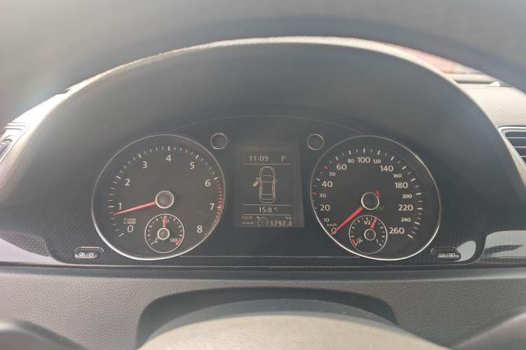 Used Volkswagen Magotan 2013 1.8TSI Luxury Model Instrument Cluster