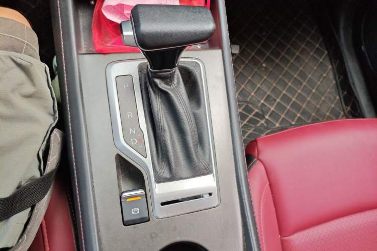 Used CHANGAN CS35PLUS 2019 1.4T DCT CoolLink Blue Whale Edition