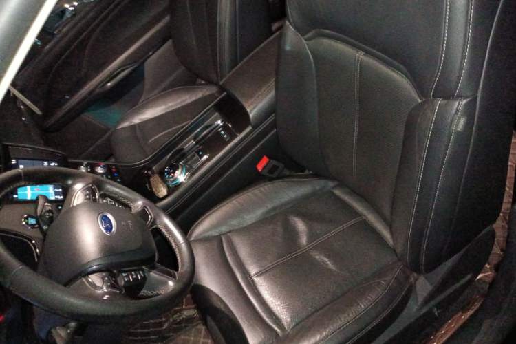 Used Ford Taurus 2017 EcoBoost 245 Fashion Edition