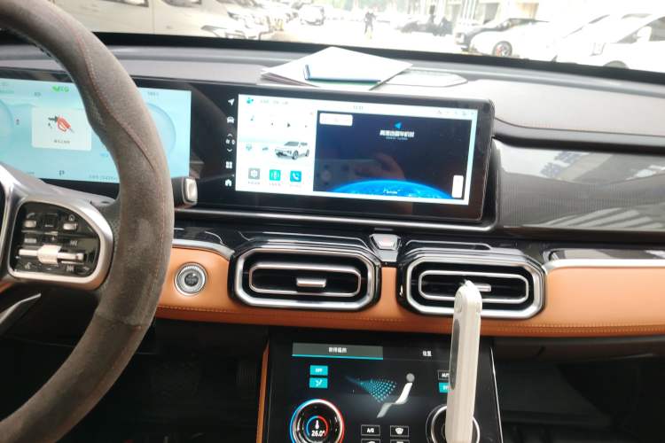 Used JETOUR Shanhai L7 2024 1.5T 120km MAX 5-Seater