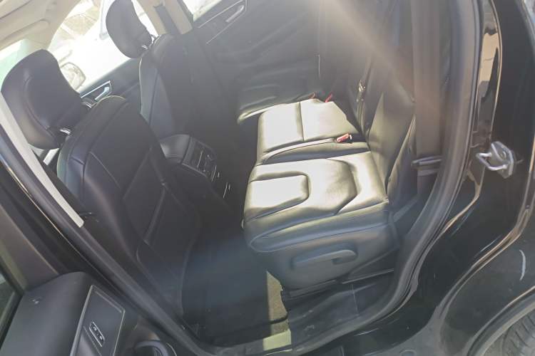 Used Ford Edge 2015 2.0T GTDi Four-Wheel Drive Prestige Model