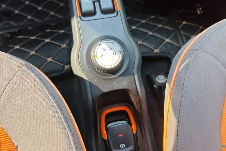 Used Baojun E100 2018 Smart Enjoy Edition
