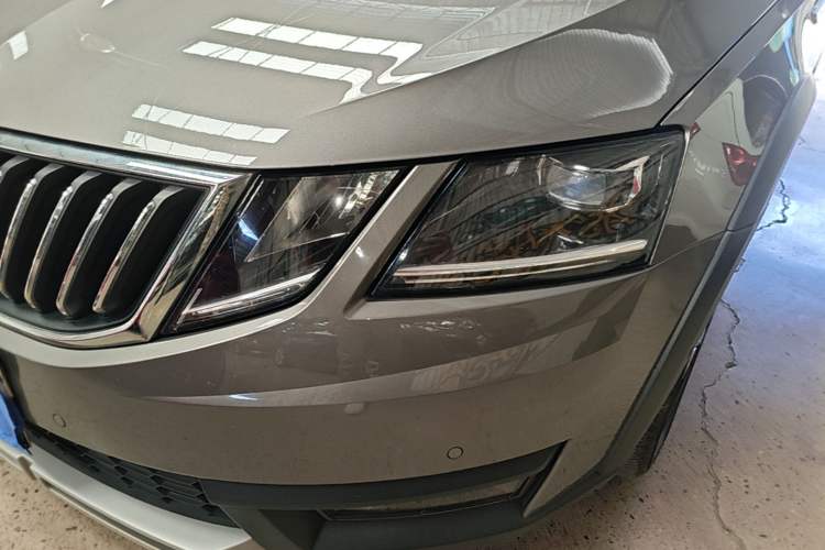 Used Skoda Octavia 2019 TSI280 DSG Flagship Wagon China VI Standard
