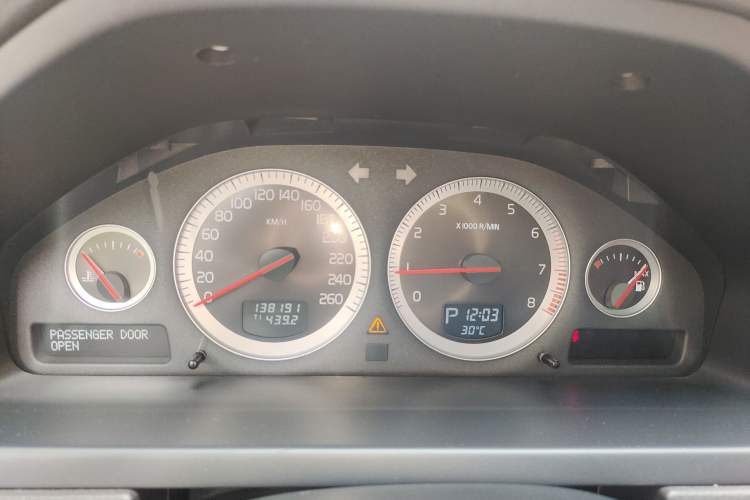 Used Volvo XC90 2012 Revised Version 2.5T Luxury Edition Instrument Cluster