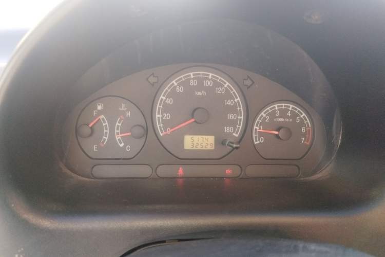 Used Baojun Lechi 2012 Revised 1.0L Manual P-TEC Standard Edition
