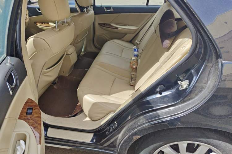 Used BYD G6 2012 1.5TI Manual Luxury Edition