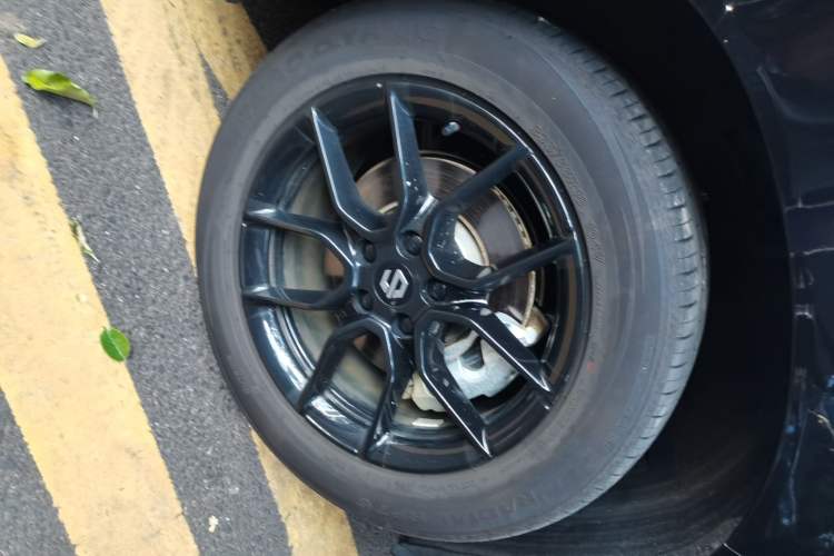 Used Leapmotor C10 2024 530 Smart Edition Right Front Wheel Hub