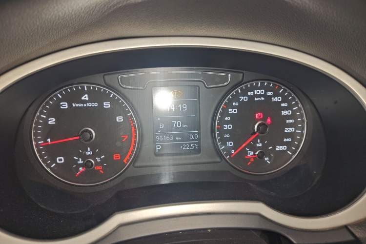 Used Audi Q3 2018 30th Anniversary Edition 35 TFSI Fashion Model Instrument Cluster