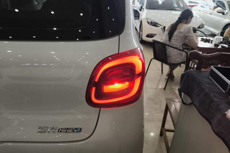 Used Wuling Hongguang MINIEV 2025 Four-Door Version Advanced Edition