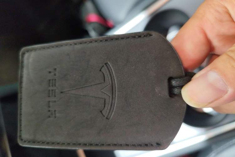 Used Tesla Model Y 2024 Rear-Wheel-Drive Version Interior 1