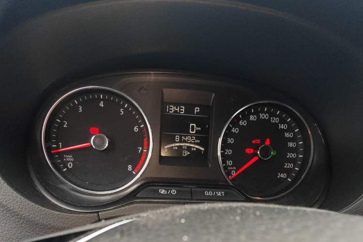 Used Volkswagen Polo 2016 1.6L Automatic Comfort Model Instrument Cluster