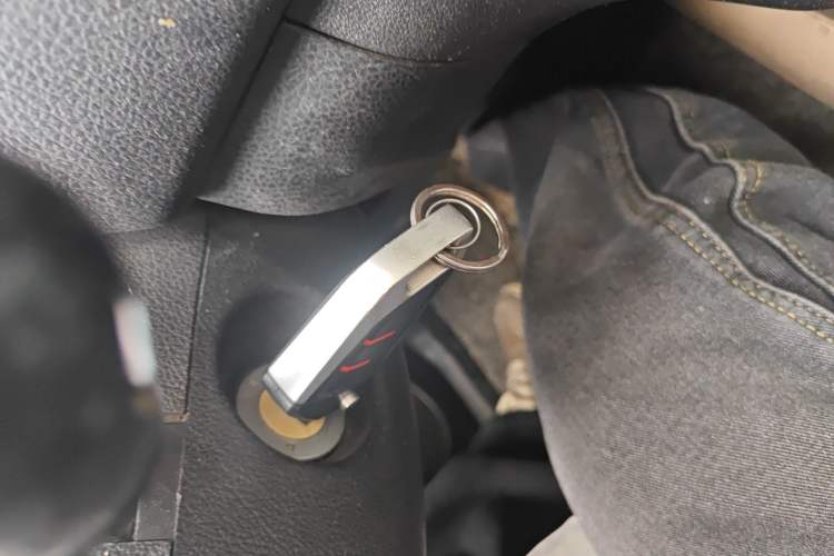 Used HYOSOW H2 2016 H2E 1.5L Elite Model BJ415B
