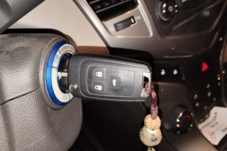 Used Chevrolet Cruze 2015 1.5L Classic SE MT