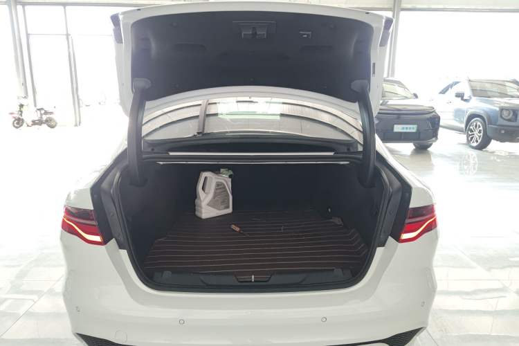 Used Jaguar XEL 2021 2.0T 250 PS R-DYNAMIC S Advanced Sport Edition
