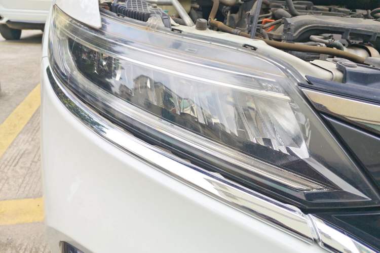 Used Honda Jade 2017 210 TURBO CVT Luxury Edition 5 Seats