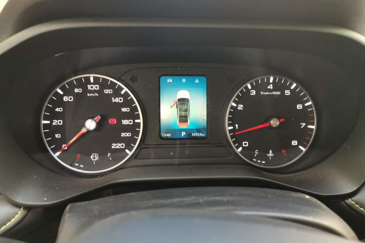 Used Roewe i5 2021 1.5L CVT Black Gold Edition