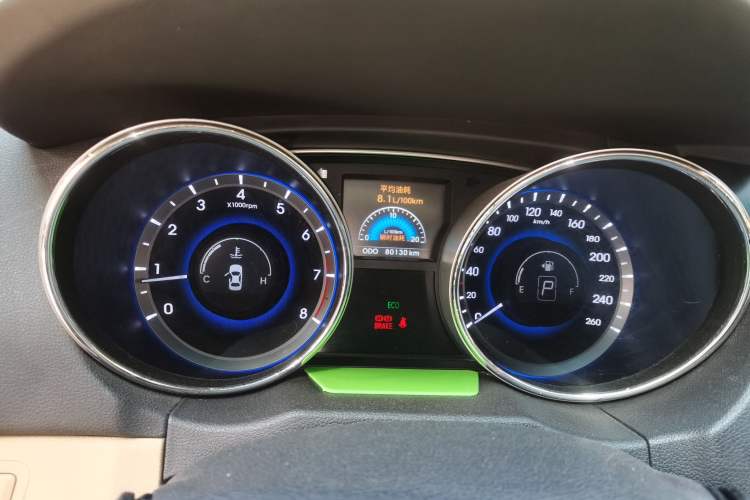 Used Hyundai Sonata 2011 2.0L Automatic Supreme Edition Instrument Cluster