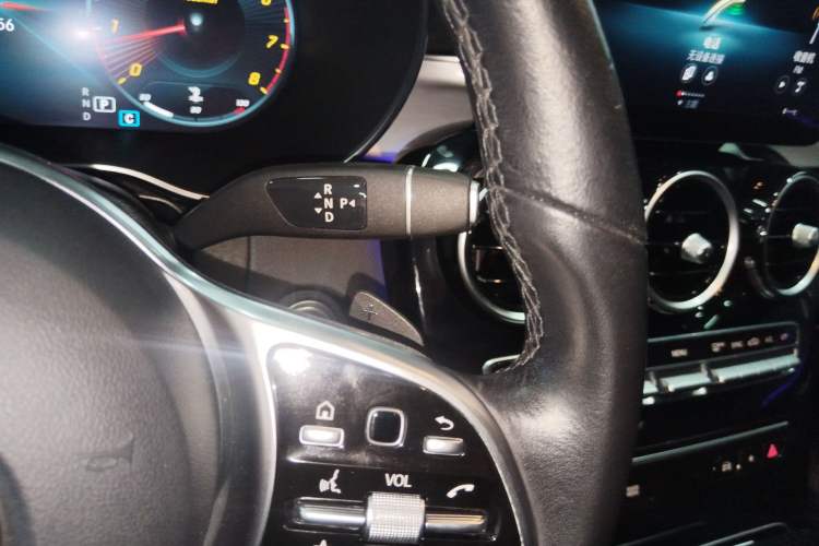 Used Mercedes-Benz GLC Coupe 2021 GLC 260 4MATIC Coupe SUV Gear Lever