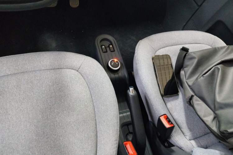 Used Wuling Hongguang MINIEV 2021 Macaron Fashion Model Lithium Iron Phosphate