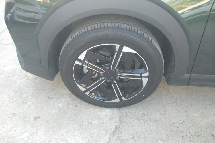 Used Lynk & Co 06 EM-P 2025 EM-P 126 Long-Range Halo