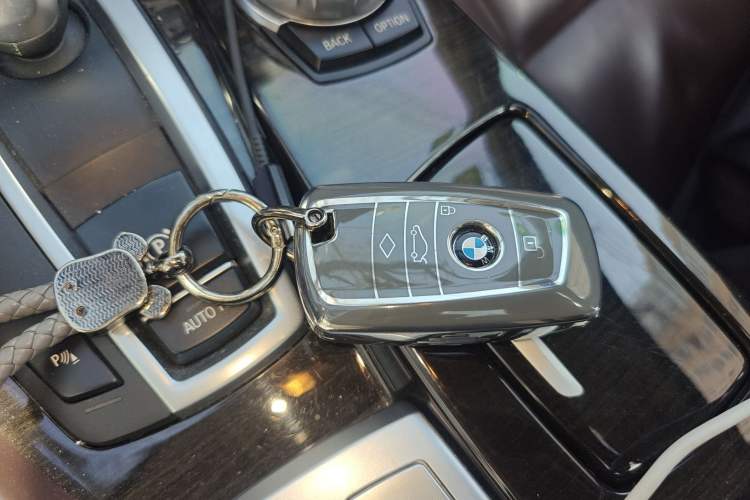 Used BMW 5 Series 2014 525Li Fashion Design Package