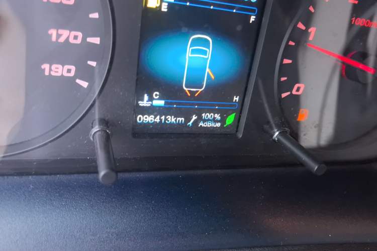 Used Iveco Eurocargo 2021 3.0T Automatic Super-Rui Short Wheelbase Low-Roof Manual-Door F1C
