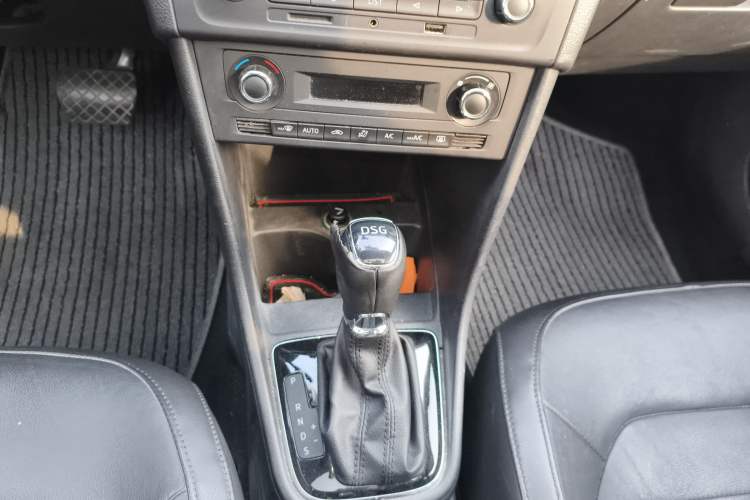 Used Skoda Rapid Spaceback 2014 1.4 TSI DSG Trend Edition
