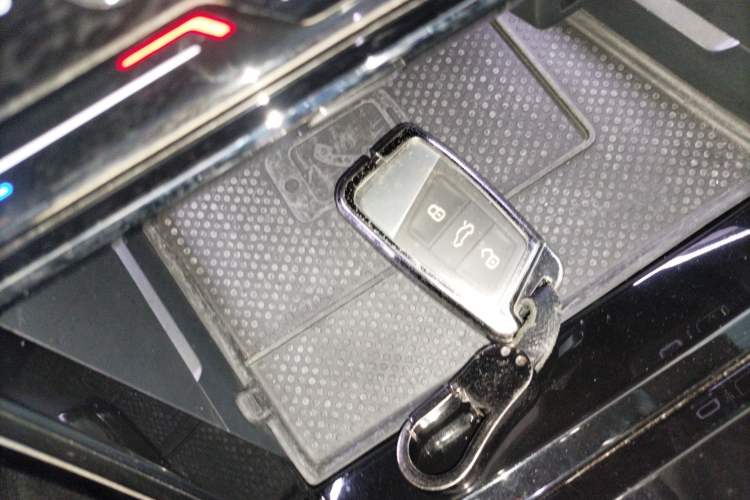 Used Volkswagen Passat 2023 330TSI Starry Luxury Edition