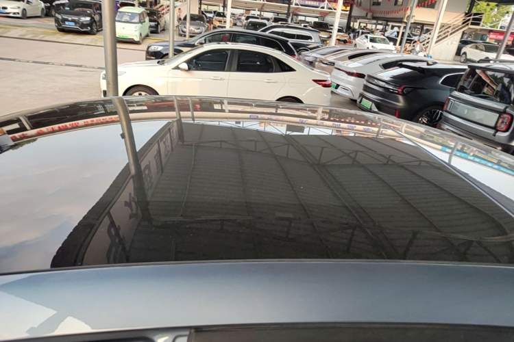 Used XPeng P5 2024 500 Smart Drive Edition Roof